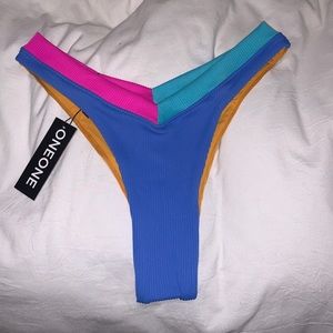 ONEONESWIMWEAR Jesse Bottom Bondi